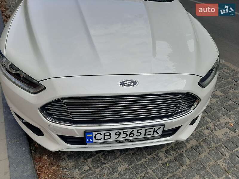 Ford Fusion 2015