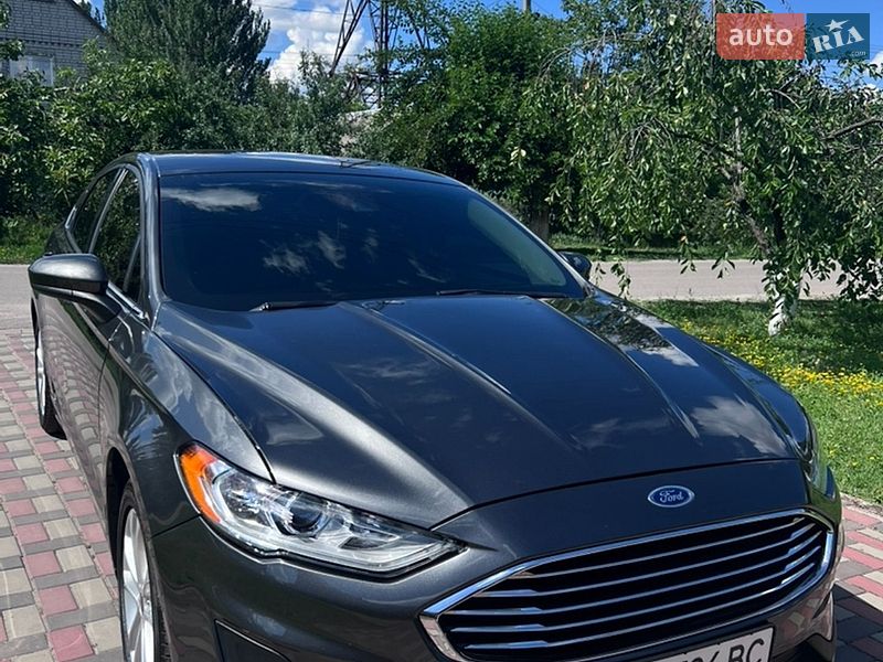 Ford Fusion 2019