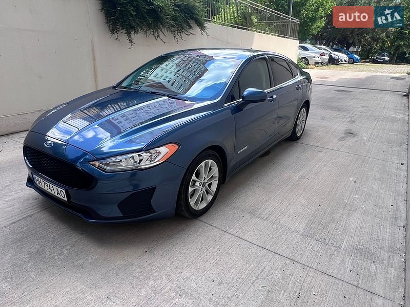 Ford Fusion 2019