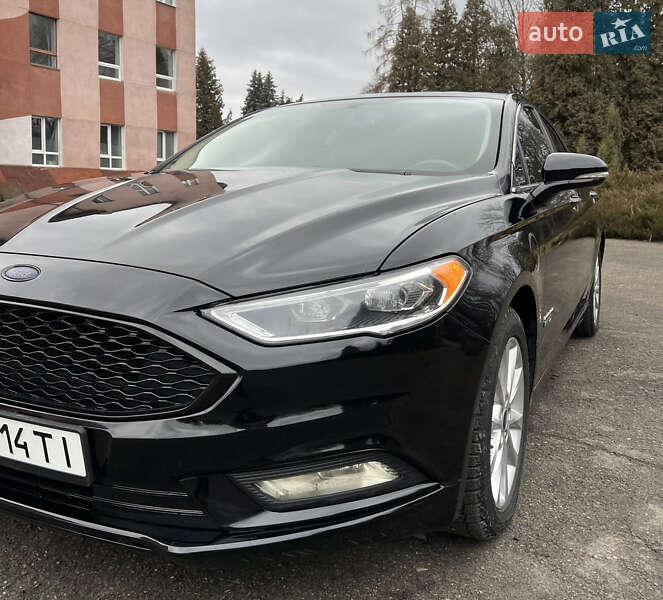 Ford Fusion 2017