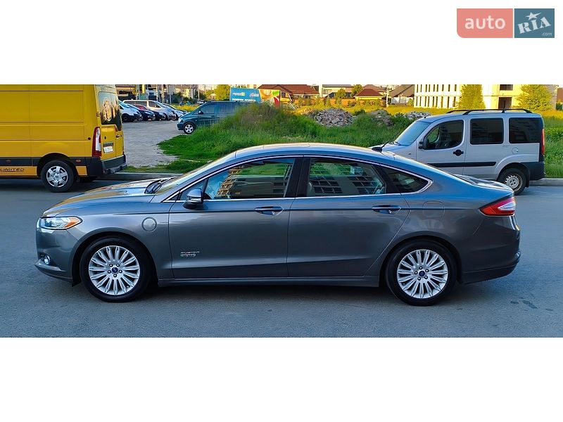 Ford Fusion 2013