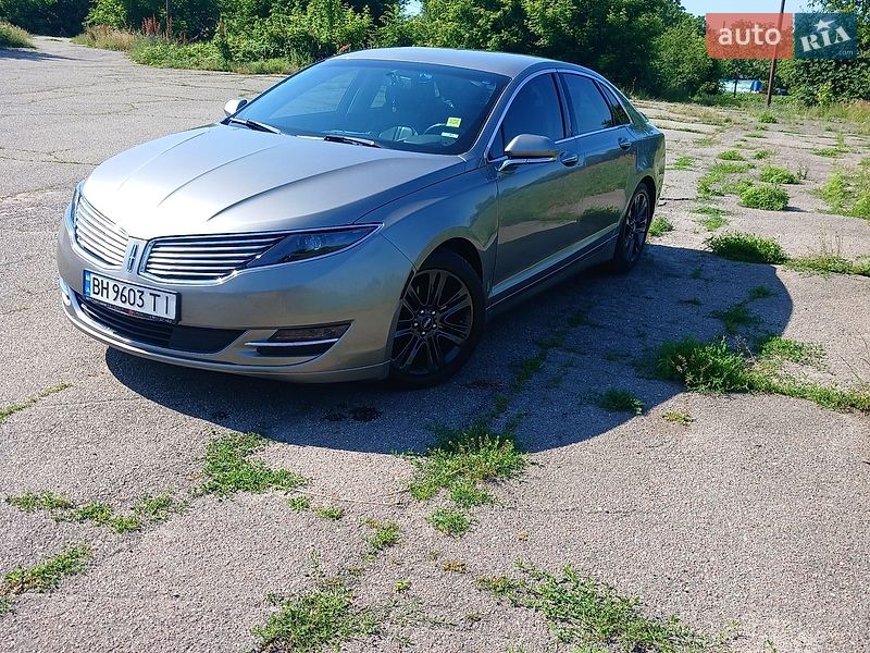 Lincoln MKZ 2015