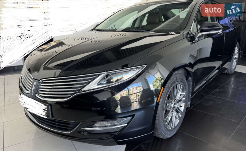 Lincoln MKZ 2014