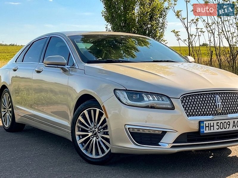 Lincoln MKZ 2016
