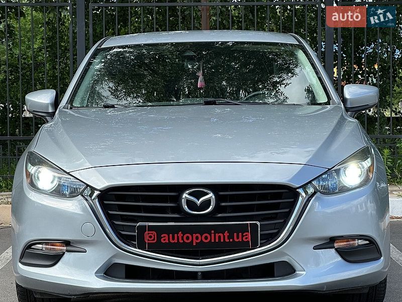 Mazda 3 2018