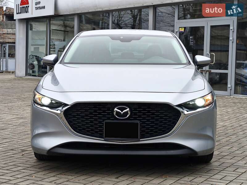 Mazda 3 2019