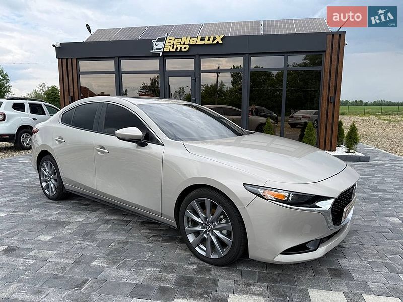 Mazda 3 2024