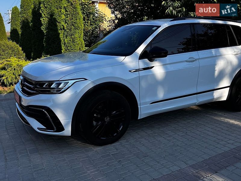 Volkswagen Tiguan 2022