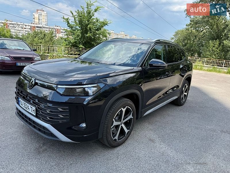 Volkswagen Tiguan 2025