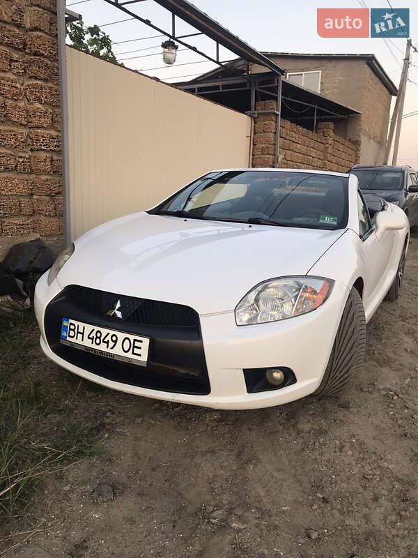 Mitsubishi Eclipse 2011