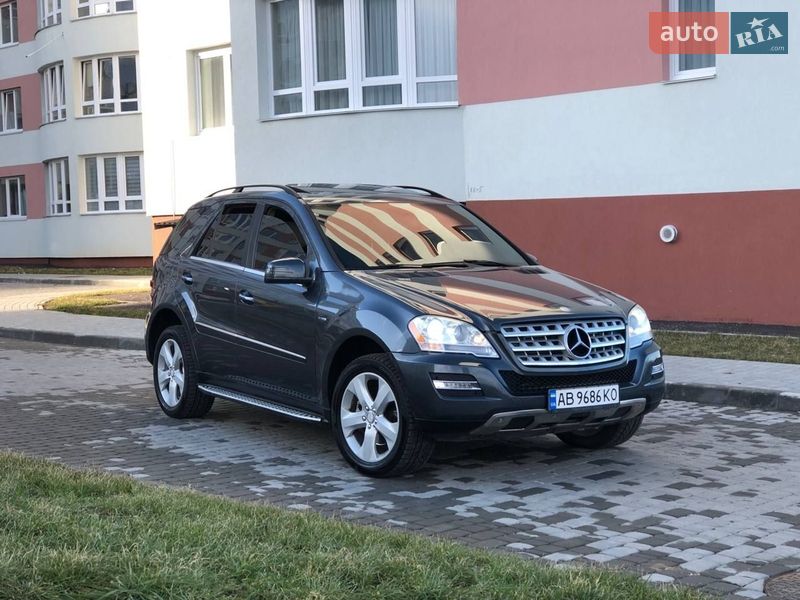 Mercedes-Benz M-Class 2011