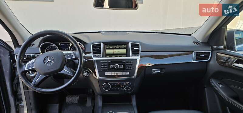 Mercedes-Benz M-Class 2013