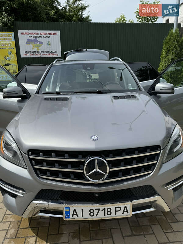Mercedes-Benz M-Class 2015