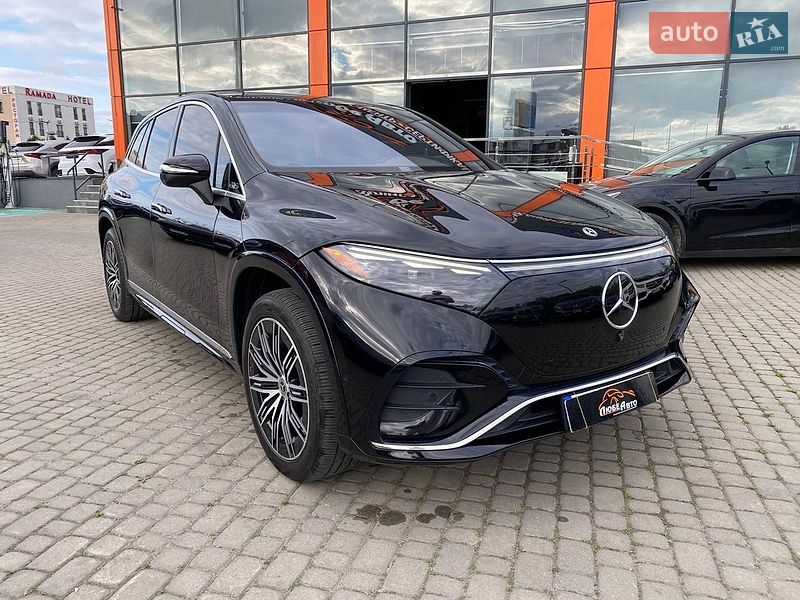 Mercedes-Benz EQS SUV 2023