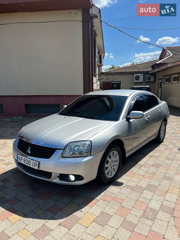 Mitsubishi Galant 2008