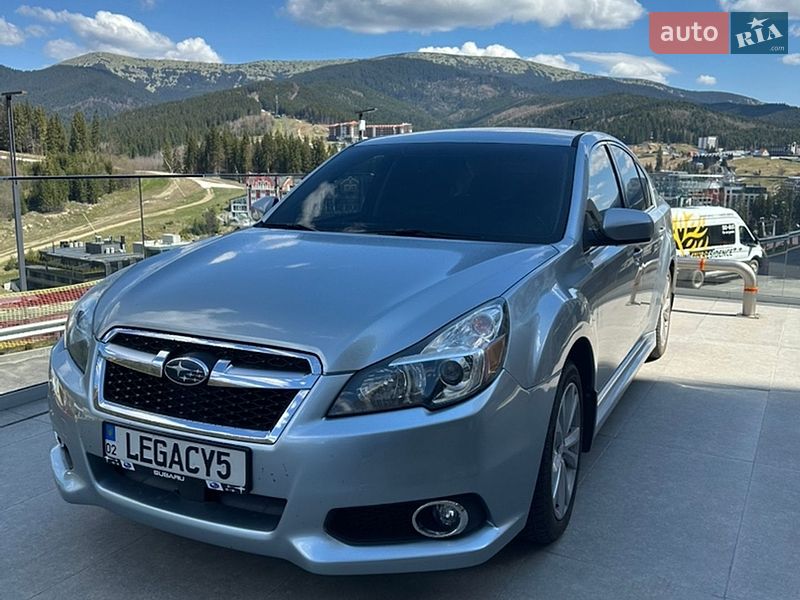 Subaru Legacy 2013