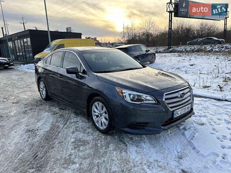 Subaru Legacy 2015