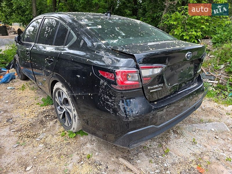 Subaru Legacy 2021