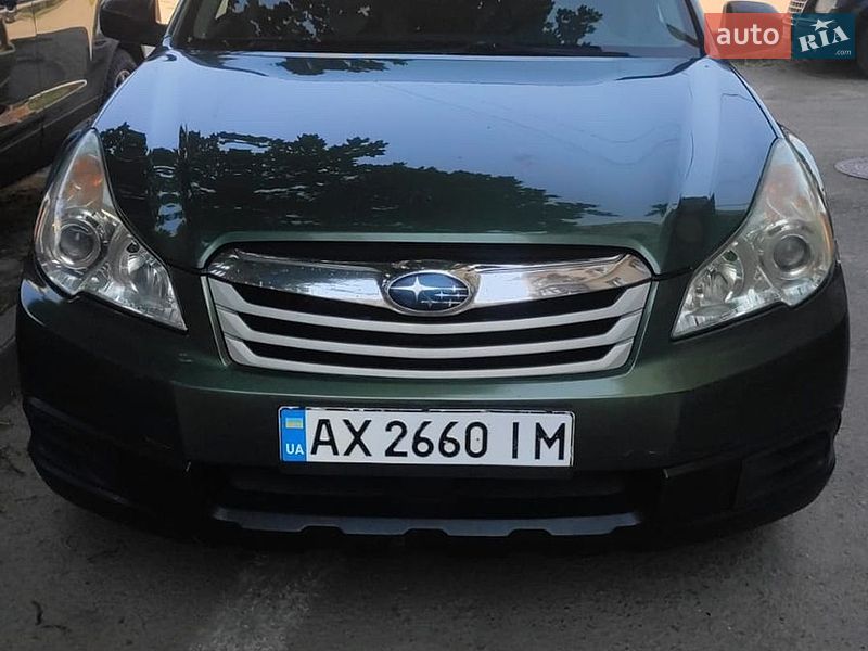 Subaru Outback 2011