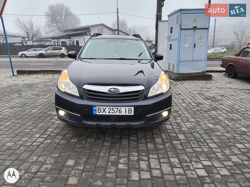 Subaru Outback 2012
