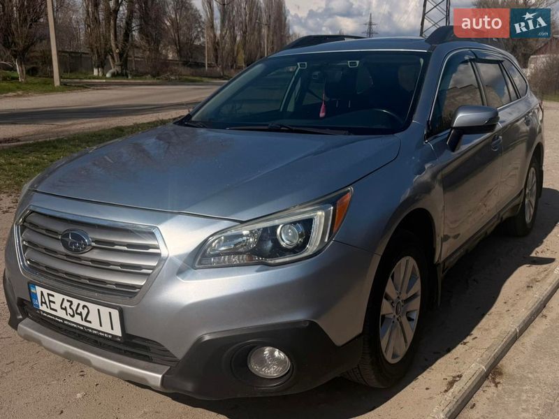 Subaru Outback 2016