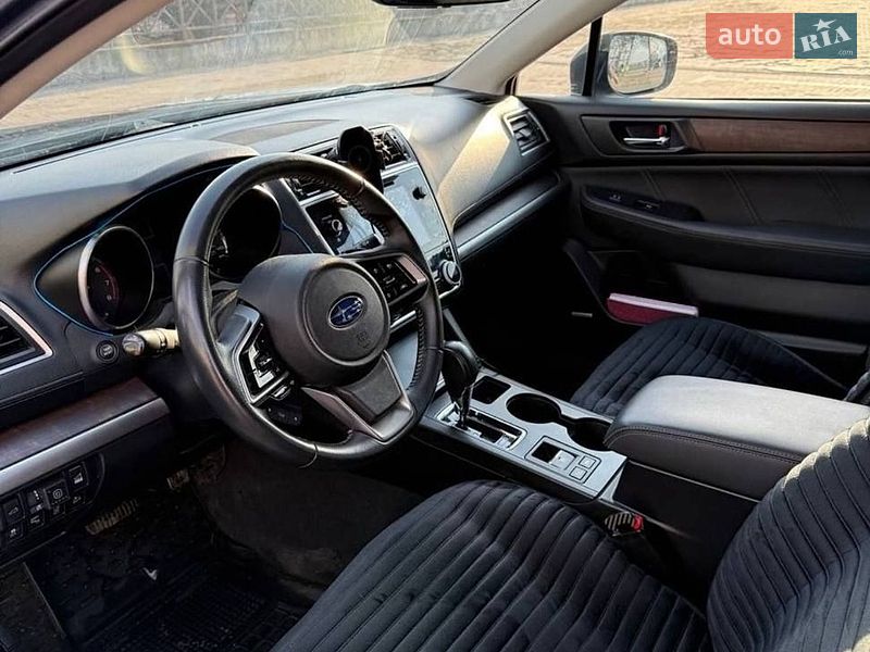 Subaru Outback 2018