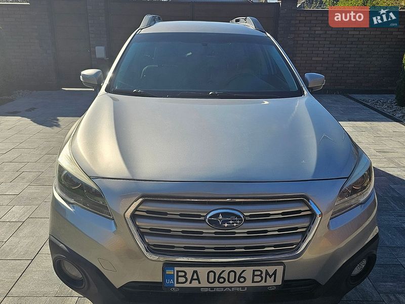 Subaru Outback 2015