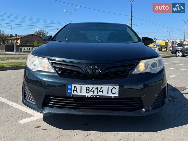 Toyota Camry 2012