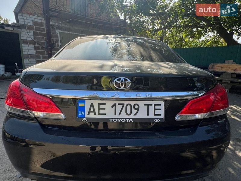 Toyota Avalon 2012