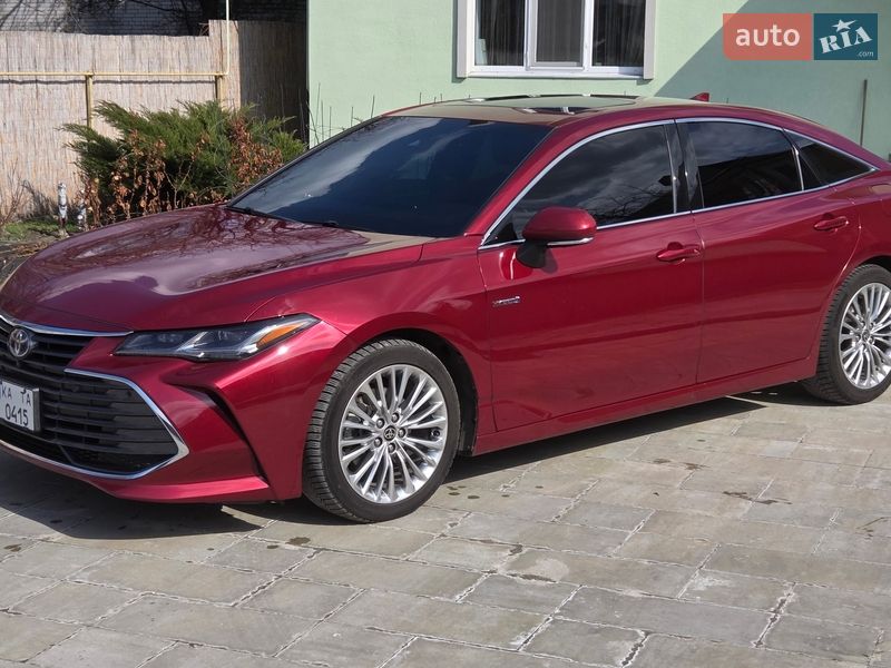 Toyota Avalon 2020