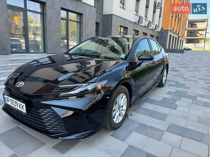 Toyota Camry 2024