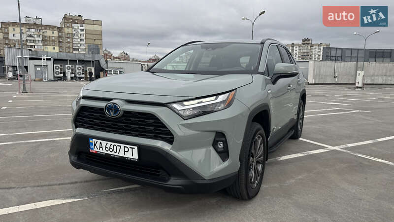 Toyota RAV4 2023