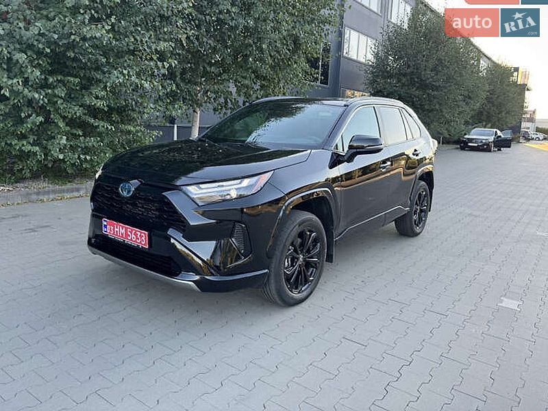 Toyota RAV4 2024