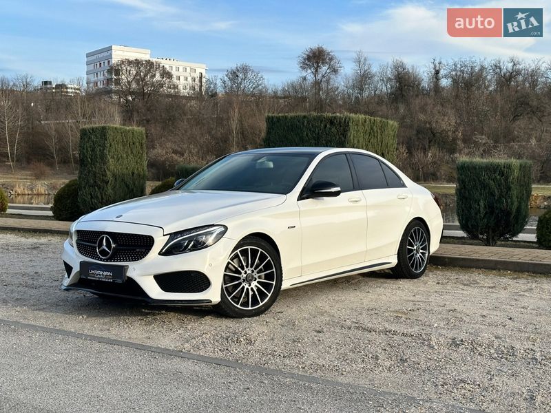 Mercedes-Benz C-Class 2015