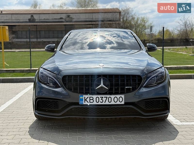 Mercedes-Benz C-Class 2016