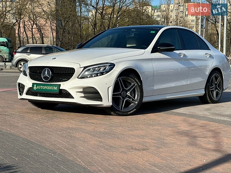 Mercedes-Benz C-Class 2019