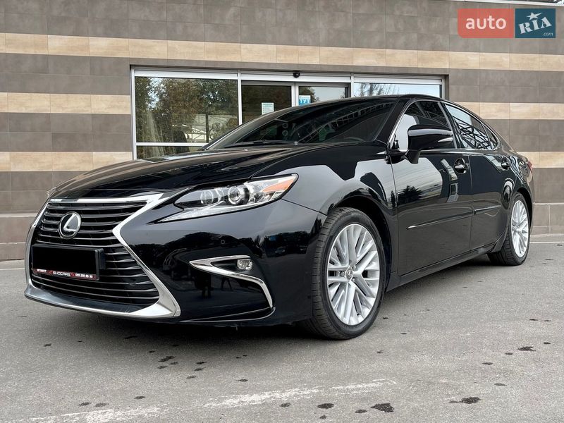 Lexus ES 2016