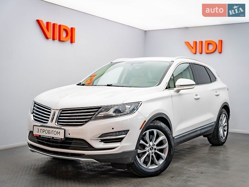 Lincoln MKC 2015