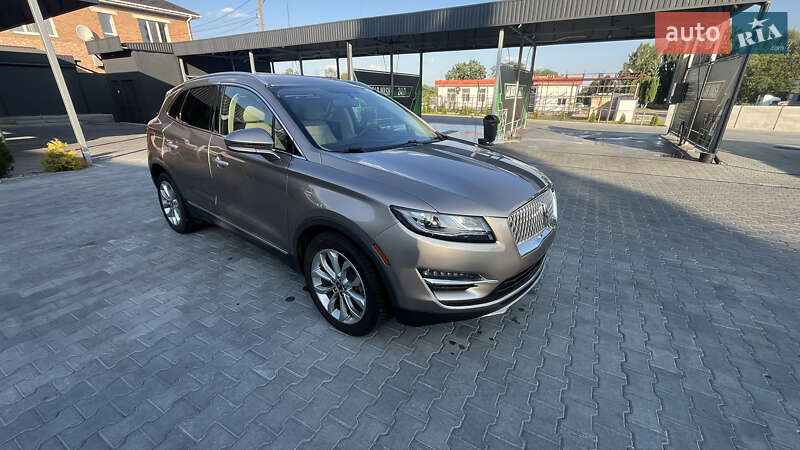 Lincoln MKC 2019