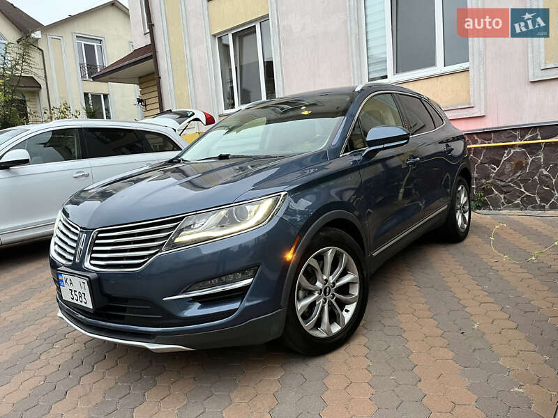 Lincoln MKC 2017