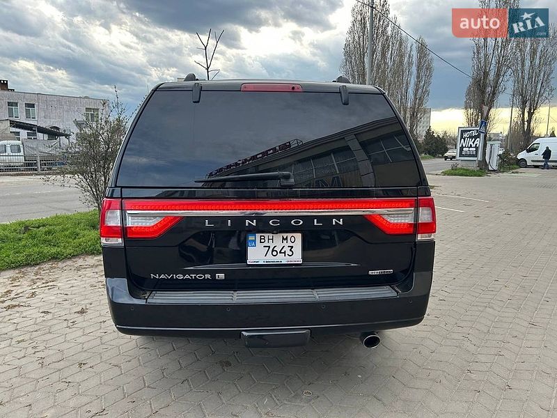 Lincoln Navigator 2015