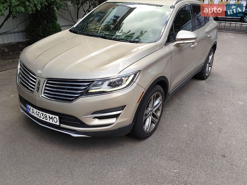 Lincoln MKC 2015