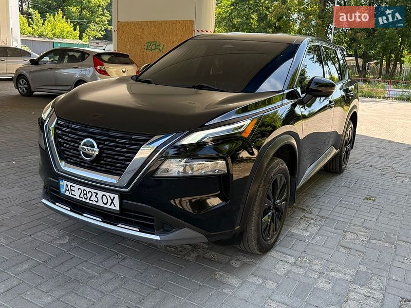 Nissan Rogue 2021