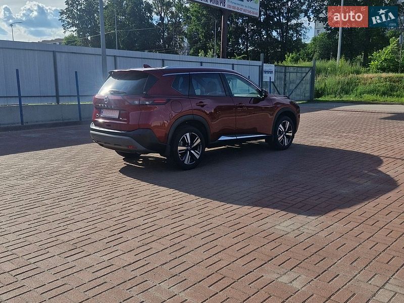 Nissan Rogue 2021