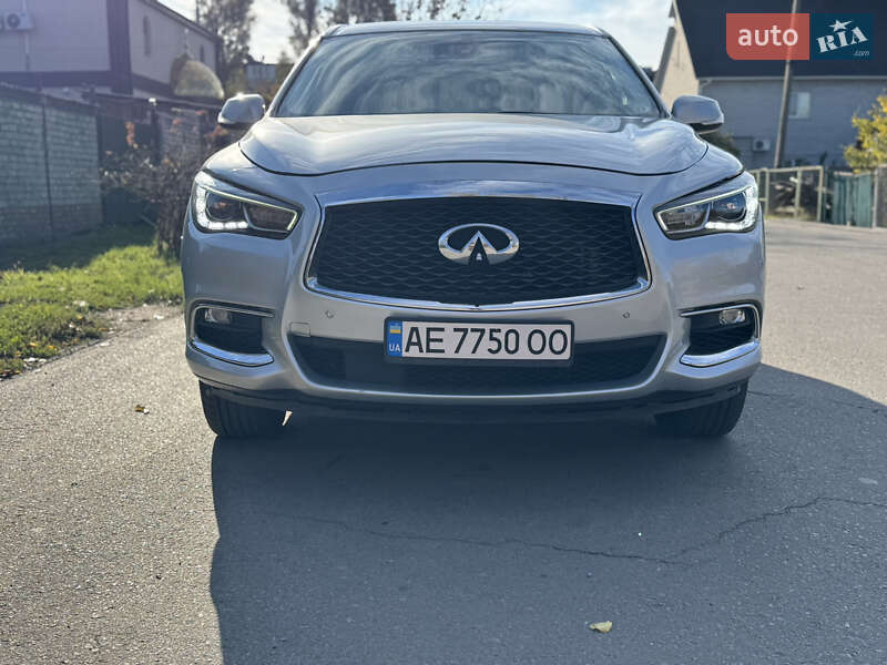 Infiniti QX60 2019