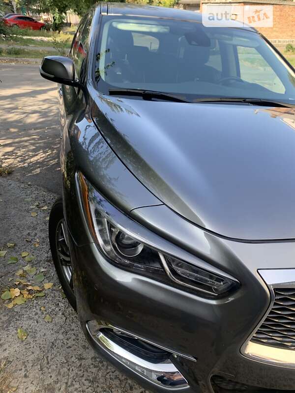 Infiniti QX60 2019