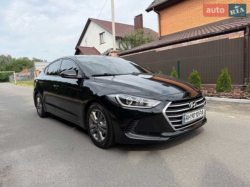 Hyundai Elantra 2016
