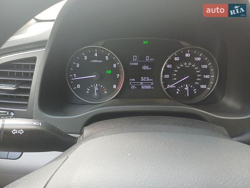 Hyundai Elantra 2016