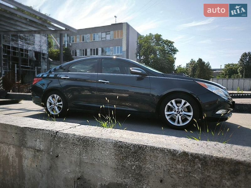 Hyundai Sonata 2013