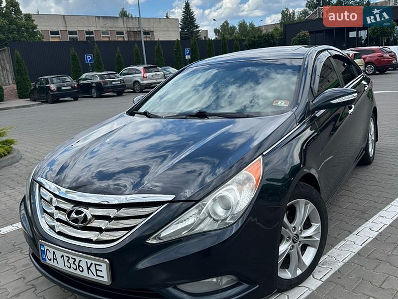Hyundai Sonata 2010